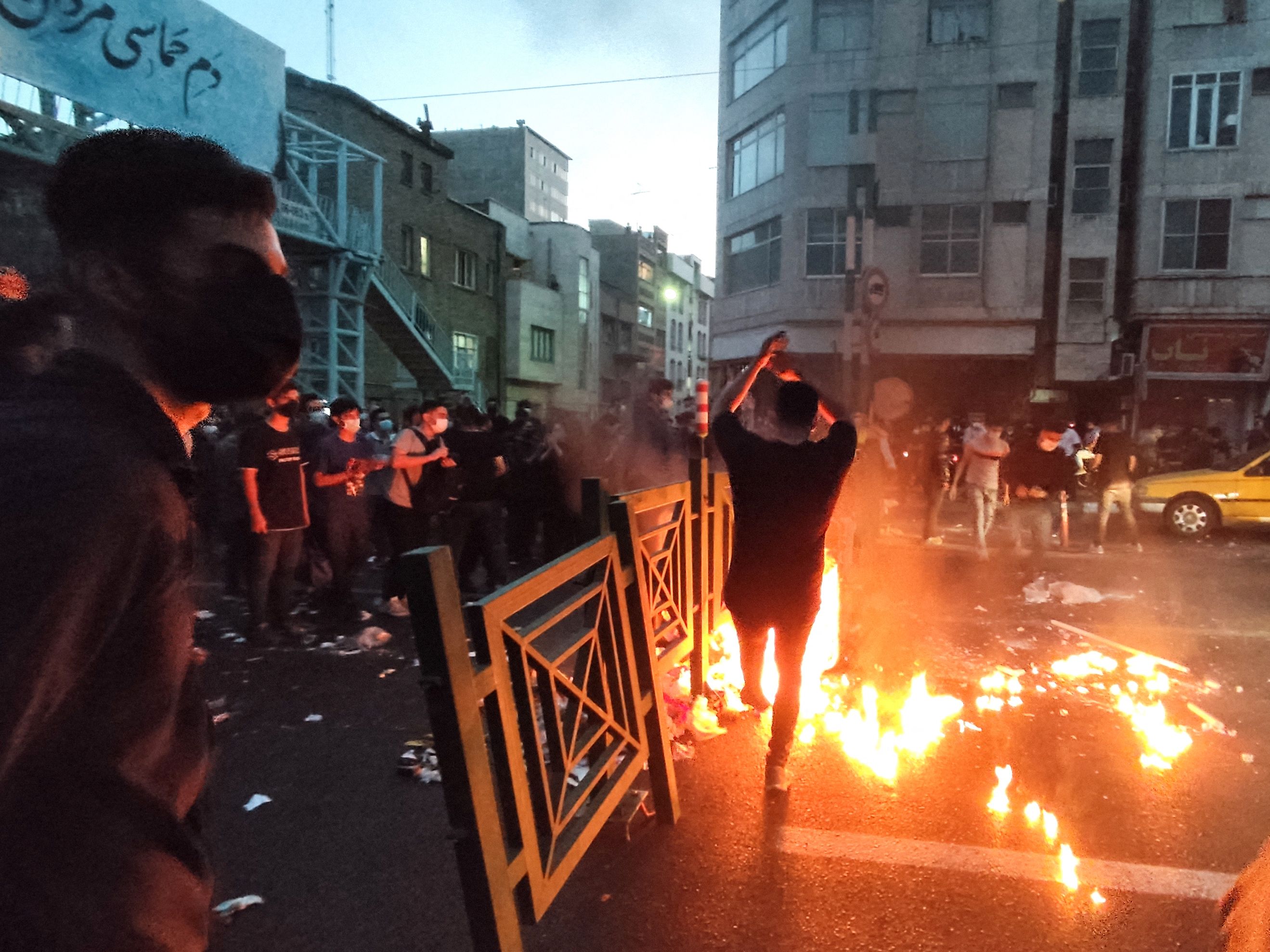 Iran Hijab Protests: Iranian demonstrators taking to the streets of the capital Tehran during a protest. (AFP)