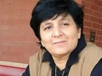 Falguni Pathak has racted to Neha Kakkar's remake of her iconic song Maine Payal Hai Chhankai. Falguni Pathak has racted to Neha Kakkar's remake of her iconic song Maine Payal Hai Chhankai.
