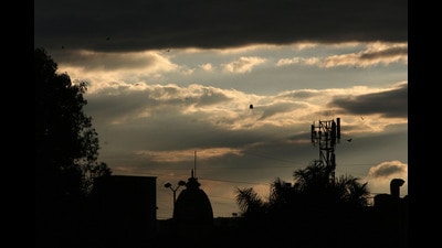 The India Meteorological Department (IMD) has forecasted that day temperature in the city is likely to go as high as 30 degrees Celsius till September 26. (HT FILE PHOTO) The India Meteorological Department (IMD) has forecasted that day temperature in the city is likely to go as high as 30 degrees Celsius till September 26. (HT FILE PHOTO)