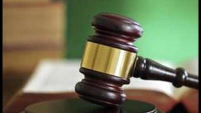 Following the information provided by Krishan Lal Dhoti Wala— brother of Surinder Kumar, the vigilance bureau had booked retired district food and supplies controller (DFSC) Surinder Kumar Beri, Punjab State Civil Supplies Corporation (PUNSUP) district manager Jagandeep Dhillon (now suspended) and two commission agents (arthiyas) Anil Jain and Mahavir Bansal in Grains transportation scam case. Ludhiana range vigilance SSP Ravinder Pal Singh Sandhu said a hunt was on for the arrest of the accused. (HT FILE) Following the information provided by Krishan Lal Dhoti Wala— brother of Surinder Kumar, the vigilance bureau had booked retired district food and supplies controller (DFSC) Surinder Kumar Beri, Punjab State Civil Supplies Corporation (PUNSUP) district manager Jagandeep Dhillon (now suspended) and two commission agents (arthiyas) Anil Jain and Mahavir Bansal in Grains transportation scam case. Ludhiana range vigilance SSP Ravinder Pal Singh Sandhu said a hunt was on for the arrest of the accused. (HT FILE)