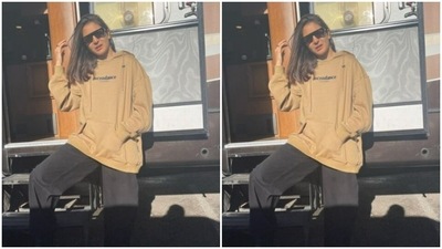 Arjun Kapoor dropped by to react to Anushka’s pictures. He wrote that he liked the hoodie. Ranveer Singh commented with a LOL emoticon. (Instagram/@anushkasharma) Arjun Kapoor dropped by to react to Anushka’s pictures. He wrote that he liked the hoodie. Ranveer Singh commented with a LOL emoticon. (Instagram/@anushkasharma)