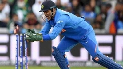 MS Dhoni in action MS Dhoni in action