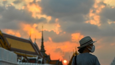 Thailand Coronavirus: A tourist wears a face mask to prevent spread of the coronavirus disease in Bangkok, Thailand. (Reuters)