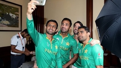 Shoaib Malik (L) takes a selfie with team mates Wahab Riaz, Anwar Ali and Umar Akmal (Getty) Shoaib Malik (L) takes a selfie with team mates Wahab Riaz, Anwar Ali and Umar Akmal (Getty)