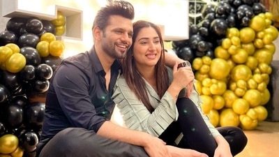 Disha Parmar wishes Rahul Vaidya with adorable pic on his birthday: 'Thankyou for coming into this world for me' (Instagram) Disha Parmar wishes Rahul Vaidya with adorable pic on his birthday: 'Thankyou for coming into this world for me' (Instagram)
