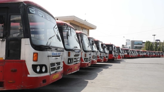 As part of the tour package, the bus will take passengers to six temples and a beach.(HT Photo)