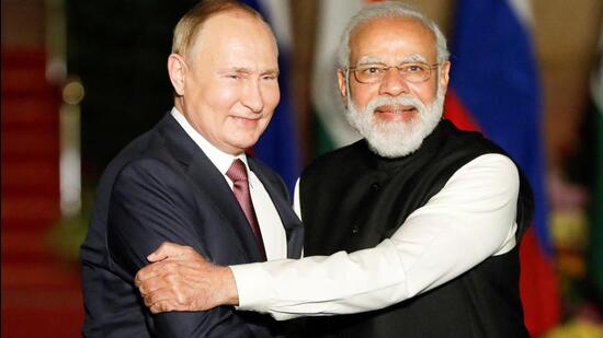 Russian ambassador Denis Alipov said President Vladimir Putin and PM Narendra Modi discussed energy cooperation when they met on the margins of SCO Summit in Uzbekistan last week (Reuters File Photo)