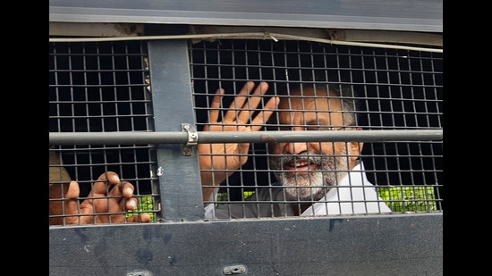 Mau: Mafia-turned-politician Mukhtar Ansari being produced at a court in Uttar Pradesh’s Mau on September 15. (PTI File Photo) Mau: Mafia-turned-politician Mukhtar Ansari being produced at a court in Uttar Pradesh’s Mau on September 15. (PTI File Photo)
