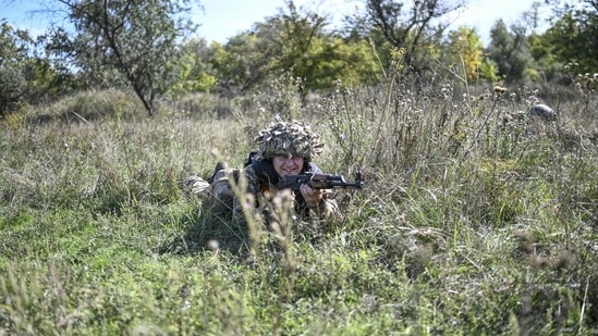 Russia-Ukraine War: A volunteer trains in the Donetsk region, eastern Ukraine.(AFP)