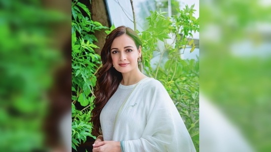 Dia Mirza picked her balcony which features several plants as her photoshoot location.(Instagram/@diamirzaofficial)