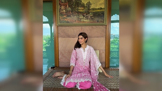 Khushi Kapoor, who is currently vacationing in Bikaner, Rajasthan, donned a beautiful ombre pink salwar suit with lace detailing for a recent outing.(Instagram/@khushi05k)