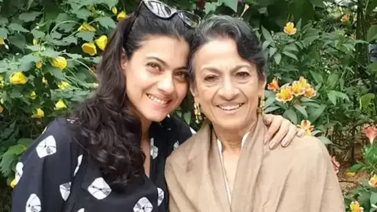 Kajol with her mother Tanuja.