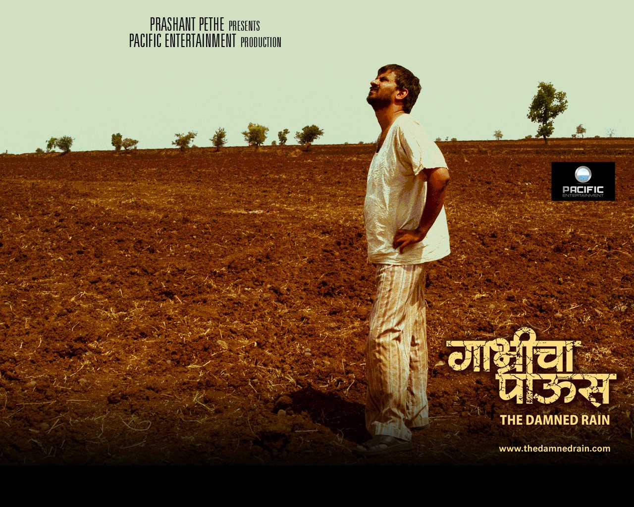 “I am a huge fan of Marathi cinema. I really like the film Gabhricha Paus, which is the most underrated, under marketed film of our times, in my opinion. I think Marathi cinema explores some layers that are just fabulous.” - R Balki (Publicity still) “I am a huge fan of Marathi cinema. I really like the film Gabhricha Paus, which is the most underrated, under marketed film of our times, in my opinion. I think Marathi cinema explores some layers that are just fabulous.” - R Balki (Publicity still)