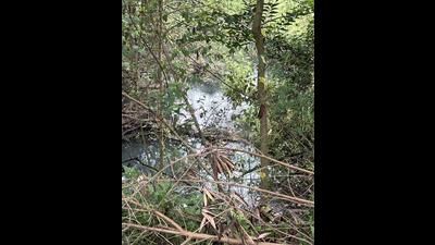 Leaks in storm water drain are causing health hazards, complain Parsik Hill residents. (HT PHOTO)