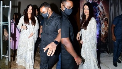 Aishwarya Rai is currently awaiting the release of her upcoming epic film Ponniyin Selvan: I. Also starring Trisha Krishnan in the lead role, this Mani Ratnam film is slated to release on September 30 in the theatres. Aishwarya is currently busy with the promotions of the film. The actor, on Saturday, stepped out for promotion duties in a stunning white ensemble. (HT Photos/Varinder Chawla) Aishwarya Rai is currently awaiting the release of her upcoming epic film Ponniyin Selvan: I. Also starring Trisha Krishnan in the lead role, this Mani Ratnam film is slated to release on September 30 in the theatres. Aishwarya is currently busy with the promotions of the film. The actor, on Saturday, stepped out for promotion duties in a stunning white ensemble. (HT Photos/Varinder Chawla)