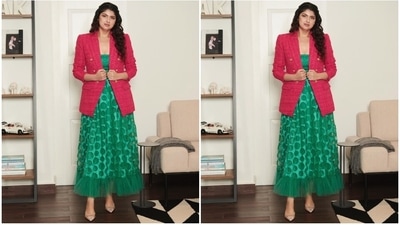 For the glam picks, Anshula picked a light mauve lip shade, winged eyeliner, subtle eye shadow, blushed cheeks, mascara on the lashes, dewy base, sharp contouring, and beaming highlighter. Lastly, she left her curled tresses open in a centre-parting and styled the front with crown braids. (Instagram)