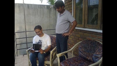 Pune’s theatre expert Ajay Joshi (left) and Sri Lankan art and theatre critic Dilshan Boange have written an experimental novel, ‘Misted Trails’, which will be released on Sunday, September 25 in Pune. (SOURCED) Pune’s theatre expert Ajay Joshi (left) and Sri Lankan art and theatre critic Dilshan Boange have written an experimental novel, ‘Misted Trails’, which will be released on Sunday, September 25 in Pune. (SOURCED)