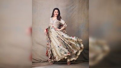 Madhuri Dixit picked her outfit from the shelves of the designer label Archana Jaju and her heels are from Aprajita Toor. (Instagram/@madhuridixitnene) Madhuri Dixit picked her outfit from the shelves of the designer label Archana Jaju and her heels are from Aprajita Toor. (Instagram/@madhuridixitnene)