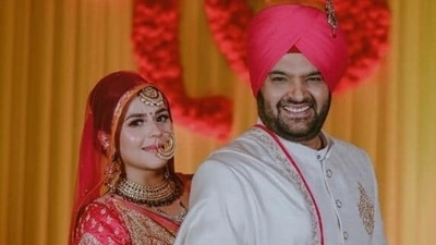 Kapil Sharma is married to Ginni Chatrath. Kapil Sharma is married to Ginni Chatrath. 