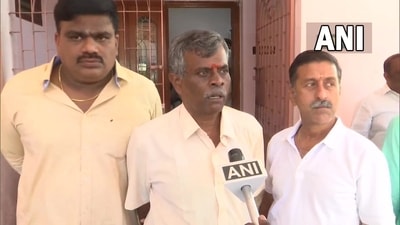  RSS functionary Seetharaman on whose house petrol bombs were hurled. (ANI) RSS functionary Seetharaman on whose house petrol bombs were hurled. (ANI)