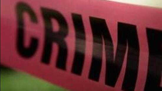 An elderly man was held hostage in his own Ludhiana house and beaten by burglars. (HT File) An elderly man was held hostage in his own Ludhiana house and beaten by burglars. (HT File)