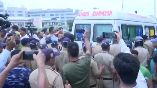 Relatives of the 19-year-old girl, who was allegedly murdered, leave from AIIMS Rishikesh with her body after autopsy was done on Saturday, September 24, 2022. (ANI Photo)