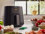 The price of Philips Airfryer XL Connected in India has been kept at <span class='webrupee'>₹</span>17,995.(Philips) The price of Philips Airfryer XL Connected in India has been kept at <span class='webrupee'>₹</span>17,995.(Philips)