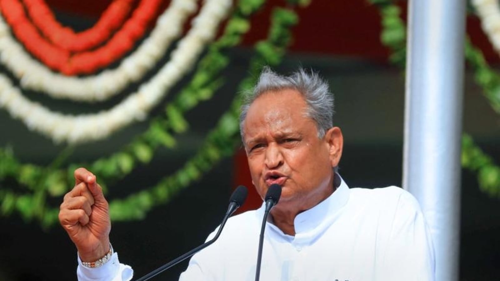 What Ashok Gehlot said amid buzz about him quitting as Rajasthan CM. Watch  | Latest News India - Hindustan Times