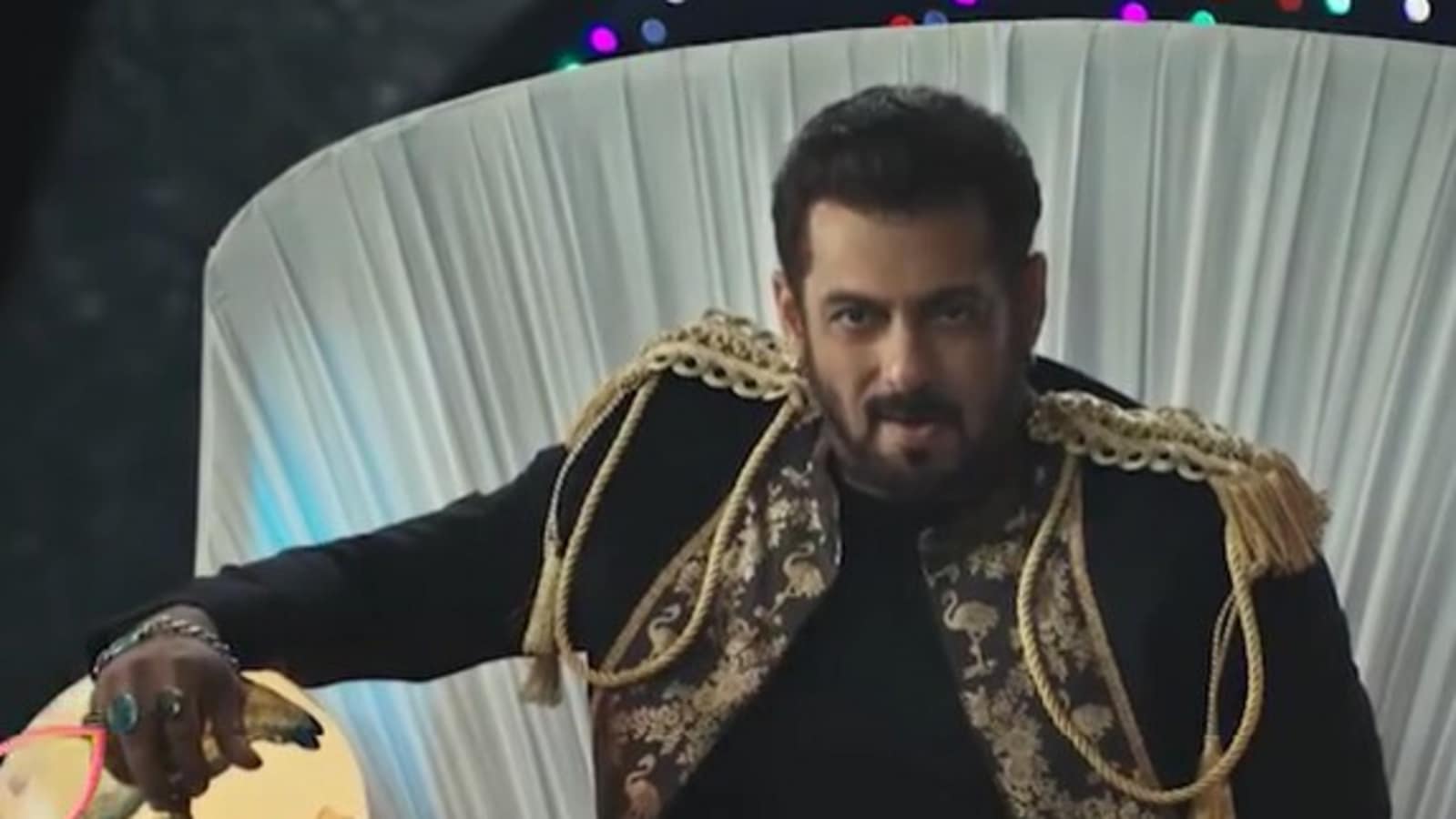 Salman turns into Mogambo in new for Bigg Boss 16. Watch - Hindustan Times