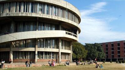 Panjab University relived 58 teachers amid staff crunch, humanities departments to face brunt. (HT File) Panjab University relived 58 teachers amid staff crunch, humanities departments to face brunt. (HT File)