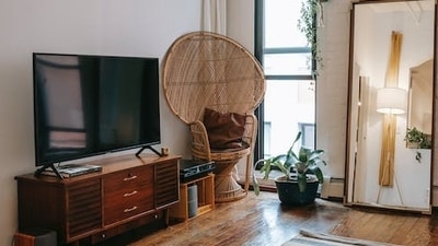 Smart Television (https://www.pexels.com/) Smart Television (https://www.pexels.com/)
