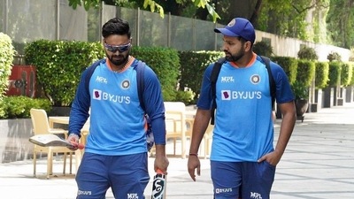 Rishabh Pant (L) and Rohit Sharma (Twitter) Rishabh Pant (L) and Rohit Sharma (Twitter)