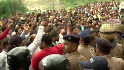Uttarakhand teen murder: Huge stir was reported outside mortuary where body was kept. ((ANI) ) Uttarakhand teen murder: Huge stir was reported outside mortuary where body was kept. ((ANI) )