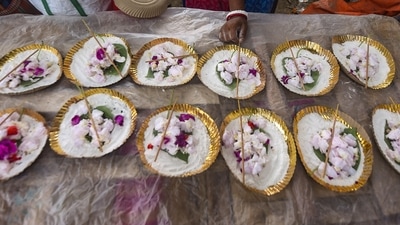 Kolkata: Items meant to be used for 'tarpan' ritual being displayed for sale at a roadside shop on the occassion of 'Mahalaya', the last day of ‘Pitru Paksha.’ (PTI) Kolkata: Items meant to be used for 'tarpan' ritual being displayed for sale at a roadside shop on the occassion of 'Mahalaya', the last day of ‘Pitru Paksha.’ (PTI)