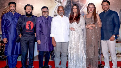 Jayam Ravi, Vikram, AR Rahman, Mani Ratnam, Aishwarya Rai, Trisha and Karthi pose for a group photograph at the press conference ahead of their upcoming film, Ponniyin Selvan: I in Mumbai on Saturday. (PTI) (PTI) Jayam Ravi, Vikram, AR Rahman, Mani Ratnam, Aishwarya Rai, Trisha and Karthi pose for a group photograph at the press conference ahead of their upcoming film, Ponniyin Selvan: I in Mumbai on Saturday. (PTI) (PTI)