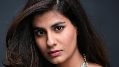 Shreya Dhanwanthary said she still has a long way to go in her career and wants to be like her Chup co-star Dulquer Salmaan. Shreya Dhanwanthary said she still has a long way to go in her career and wants to be like her Chup co-star Dulquer Salmaan.