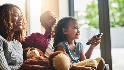 Watching TV with children may benefit their brain development: Study (Unsplash) Watching TV with children may benefit their brain development: Study (Unsplash)
