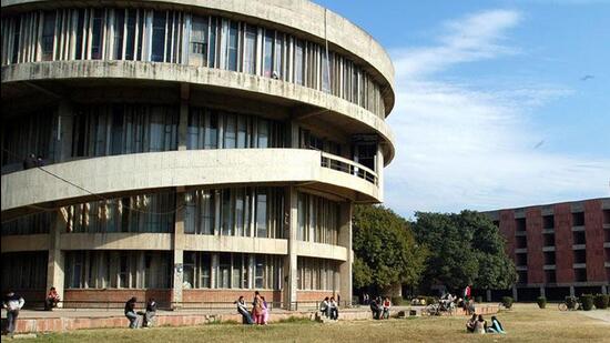 Panjab University relived 58 teachers amid staff crunch, humanities departments to face brunt. (HT File)
