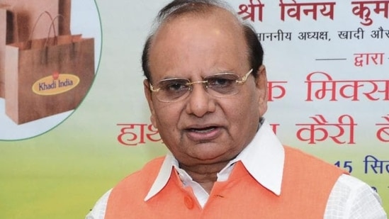 Delhi LG orders FIR in alleged embezzlement of ₹20 crore in Jal Board | Latest News Delhi - Hindustan Times Delhi LG orders FIR in alleged embezzlement of ₹20 crore in Jal Board | Latest News Delhi - Hindustan Times