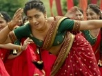 Rashmika Mandanna's famous Saami Saami step is being used in Garba choreography in Gujarat. Rashmika Mandanna's famous Saami Saami step is being used in Garba choreography in Gujarat.