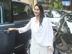 Janhvi Kapoor looked fresh in a white salwar-suit post her Pilates session on Monday. The actor was last seen in Good Luck Jerry and was appreciated for her performance. She will now be seen in Bawaal opposite Varun Dhawan and in Boney Kapoor's production, Mili. She also has Mr and Mrs Mahi with Rajkummar Rao. (Varinder Chawla) 