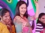 Katrina Kaif at Mountain View School in Tamil Nadu.(Twitter) Katrina Kaif at Mountain View School in Tamil Nadu.(Twitter)