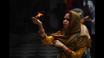 Devotees offering prayers on the occasion of first day of Navratra at Kalibari Temple in Lucknow on Monday. (Deepak Gupta/ht photo) Devotees offering prayers on the occasion of first day of Navratra at Kalibari Temple in Lucknow on Monday. (Deepak Gupta/ht photo)