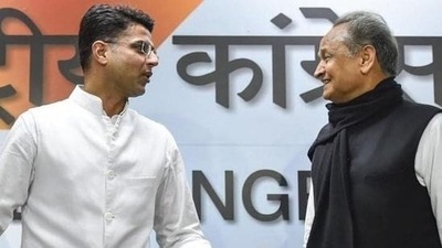 Rajasthan chief minister Ashok Gehlot (right) and former deputy chief minister Sachin Pilot. (File Photo) (HT_PRINT) Rajasthan chief minister Ashok Gehlot (right) and former deputy chief minister Sachin Pilot. (File Photo) (HT_PRINT)