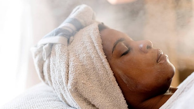 Have you tried hair steaming? Check out its amazing benefits for your hair (istockphoto) Have you tried hair steaming? Check out its amazing benefits for your hair (istockphoto)