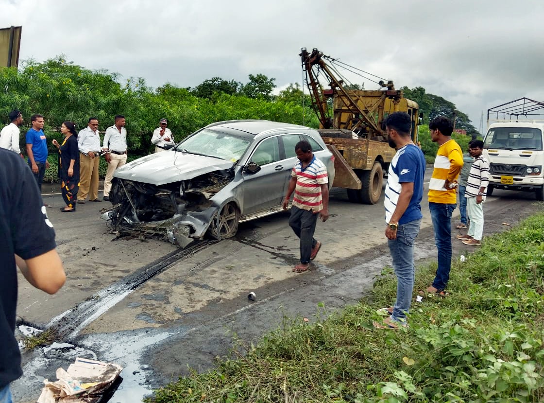 Spot photo on National Highway 48, where Cyrus Mistry and Jehangir Pandole died in a car accident on September 4,