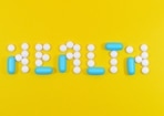 Multivitamin tablets for men help boost overall well-being.
