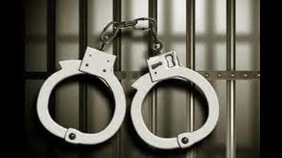 Two drug peddlers arrested in Rohtak