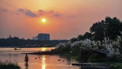 On Monday, the average 24-hour AQI was 100 in the satisfactory category. (Hindustan Times)