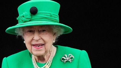 Queen Elizabeth II: Britain's Queen Elizabeth II at the Buckingham Palace balcony. (AFP) Queen Elizabeth II: Britain's Queen Elizabeth II at the Buckingham Palace balcony. (AFP)